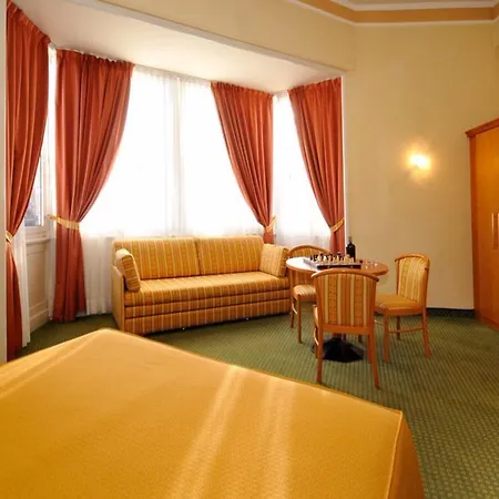 Estense Hotel 3*
