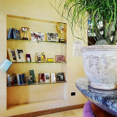Estense 3* Μόντενα