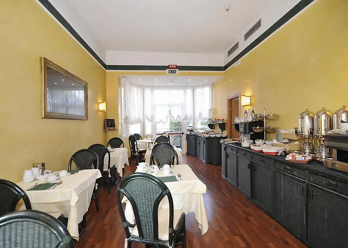 호텔 에스텐세 모데나