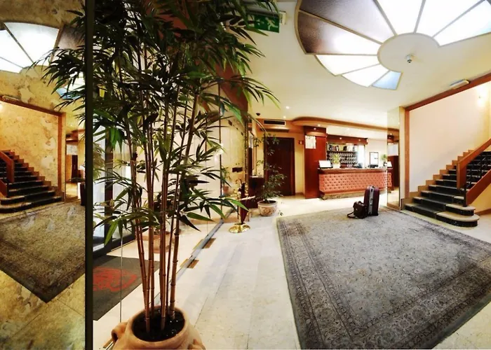 에스텐세 모데나